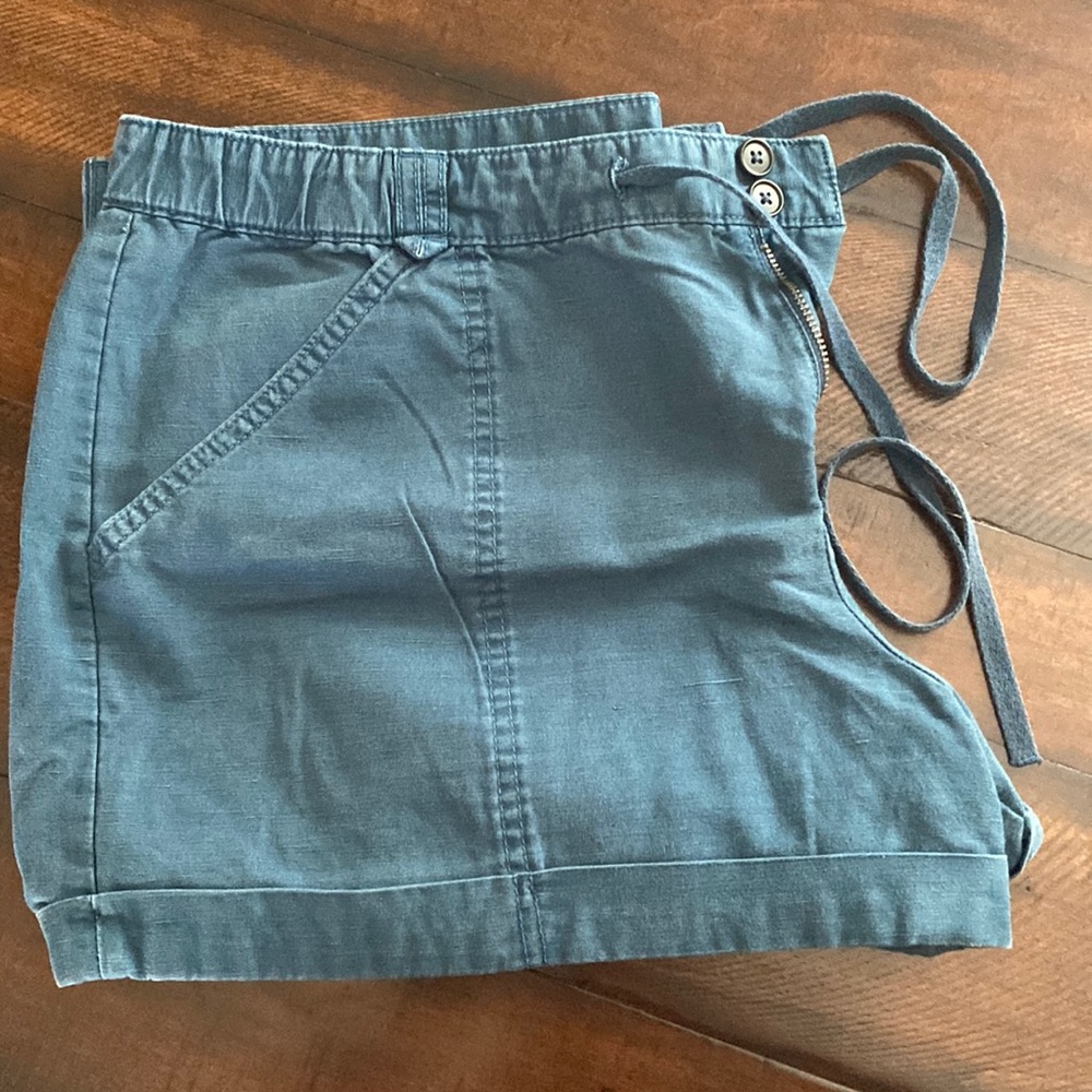 GAP Dark Blue Shorts sz 12